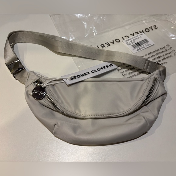 Stoney Clover Lane Handbags - Stoney Clover Lane Classic Fanny Pack - Silver Swan Ballet Core